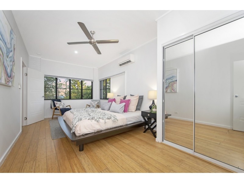 10 The Esplanade, Toolakea QLD 4818