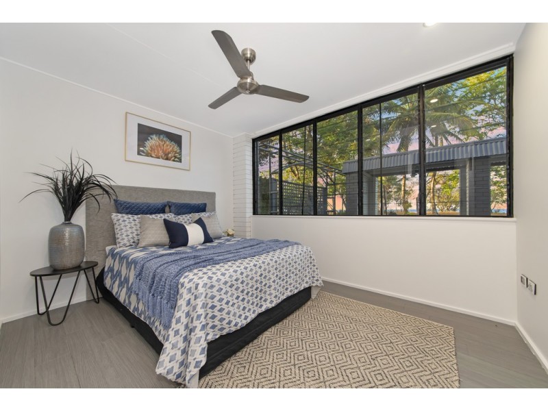 10 The Esplanade, Toolakea QLD 4818