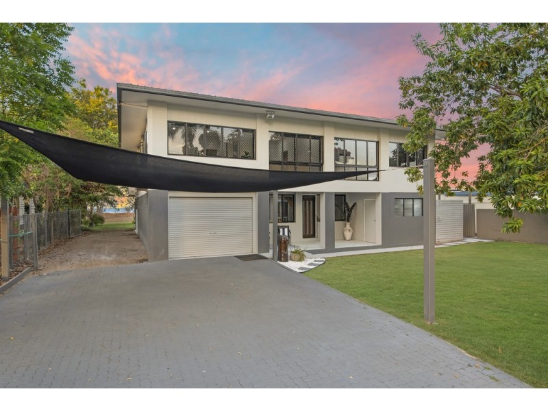 10 The Esplanade, Toolakea QLD 4818