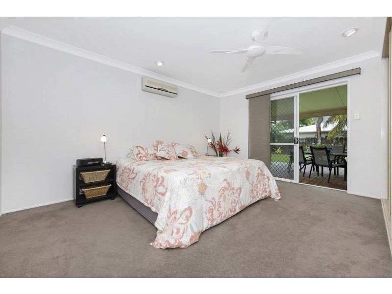 105 Marina Drive, Bushland Beach QLD 4818