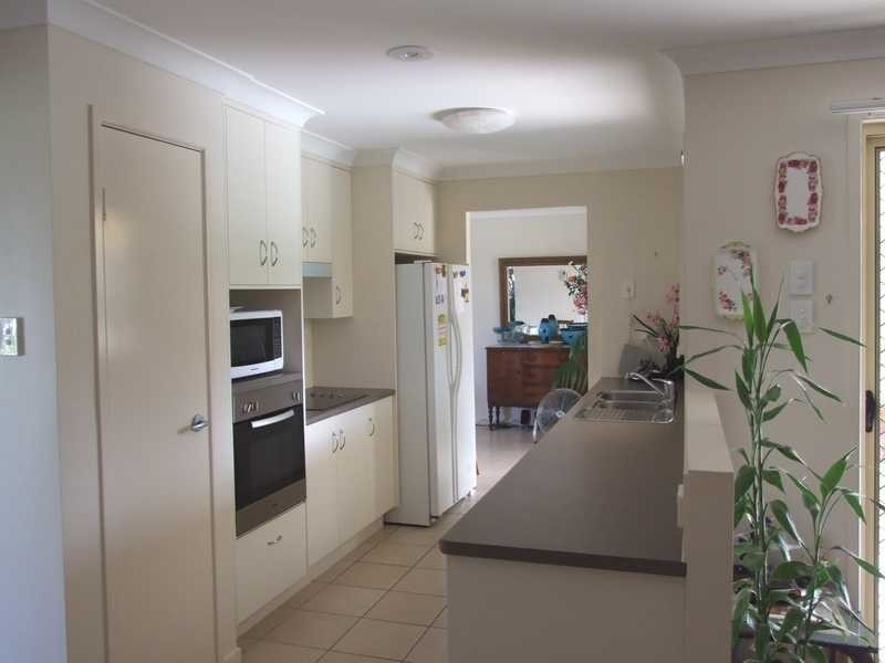 26 Donostia Crescent, Bushland Beach QLD 4818