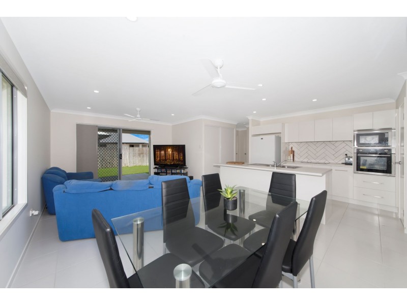 65 Fremont Street, Mount Low QLD 4818