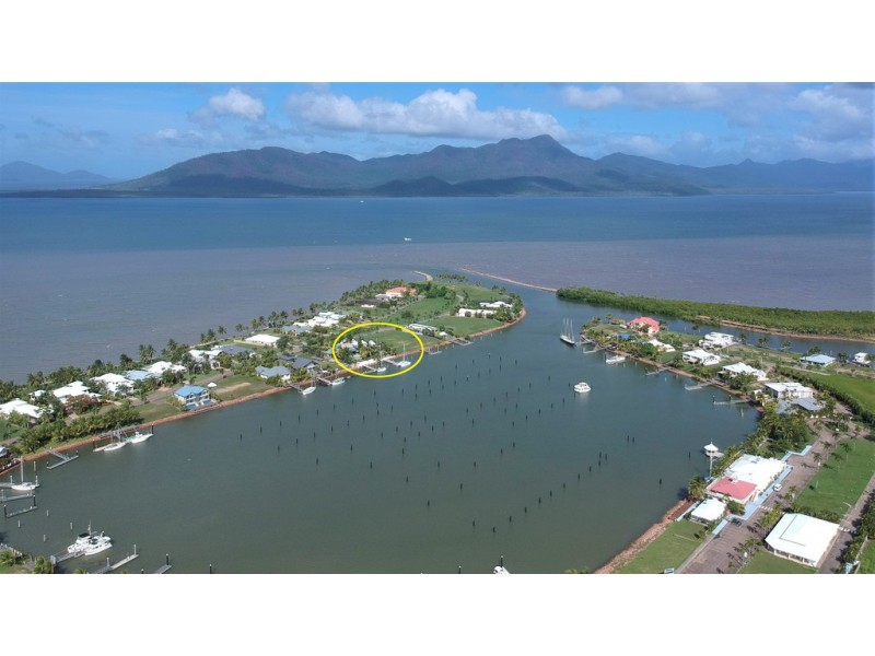 88 Keith Williams Drive, Cardwell QLD 4849