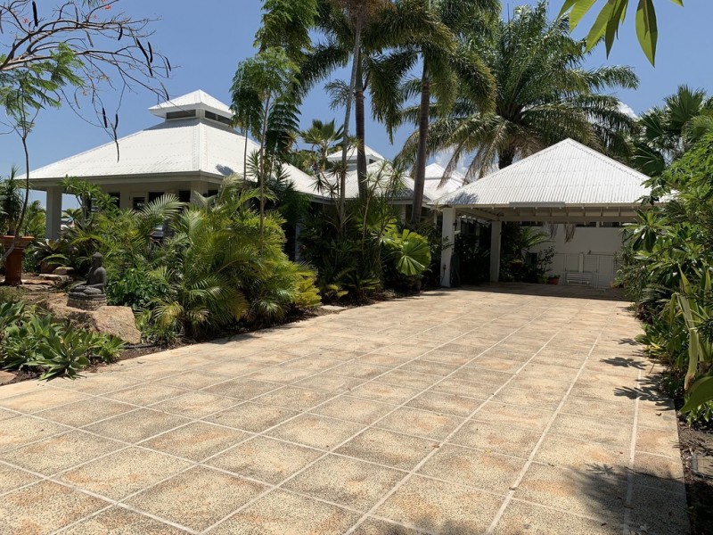 88 Keith Williams Drive, Cardwell QLD 4849