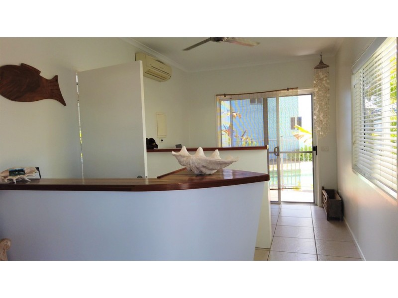 1 Poinciana Boulevard, Cardwell QLD 4849