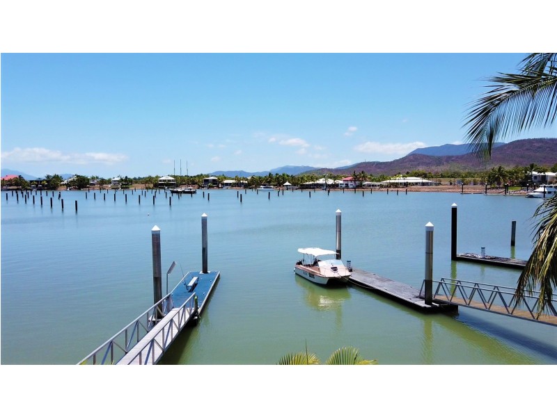 1 Poinciana Boulevard, Cardwell QLD 4849