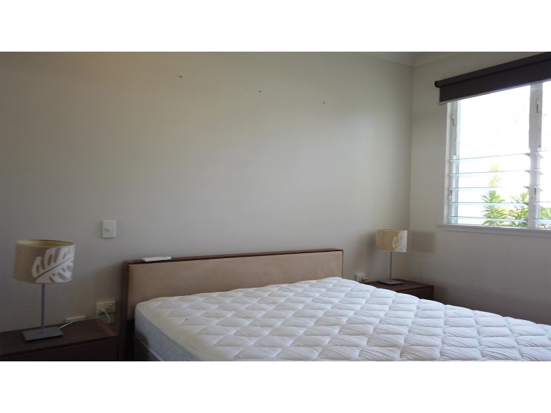 4/20-24 Poinciana Boulevard, Cardwell QLD 4849