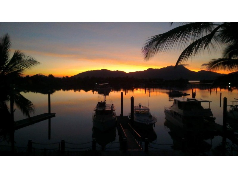 1/23 Poinciana Boulevard, Cardwell QLD 4849