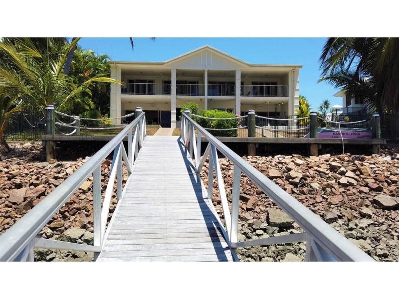 1/23 Poinciana Boulevard, Cardwell QLD 4849