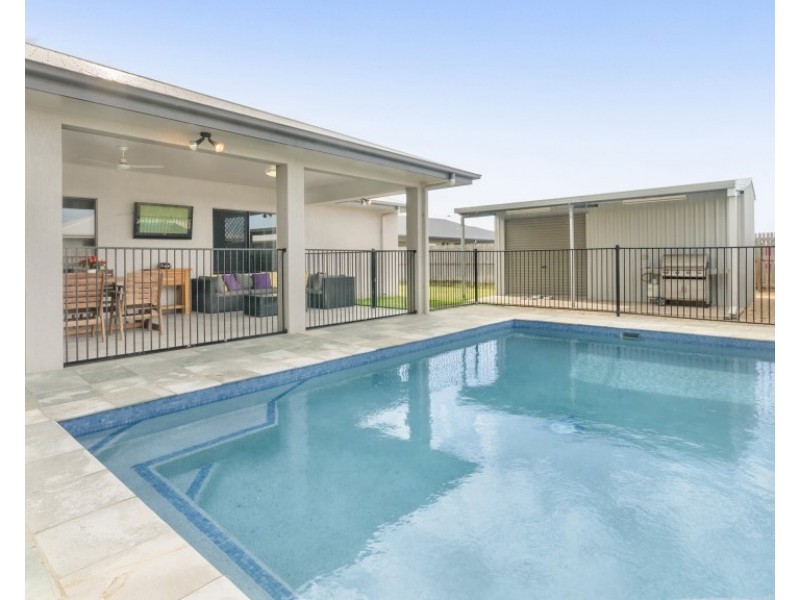 20 Dragon Flower Avenue, Mount Low QLD 4818