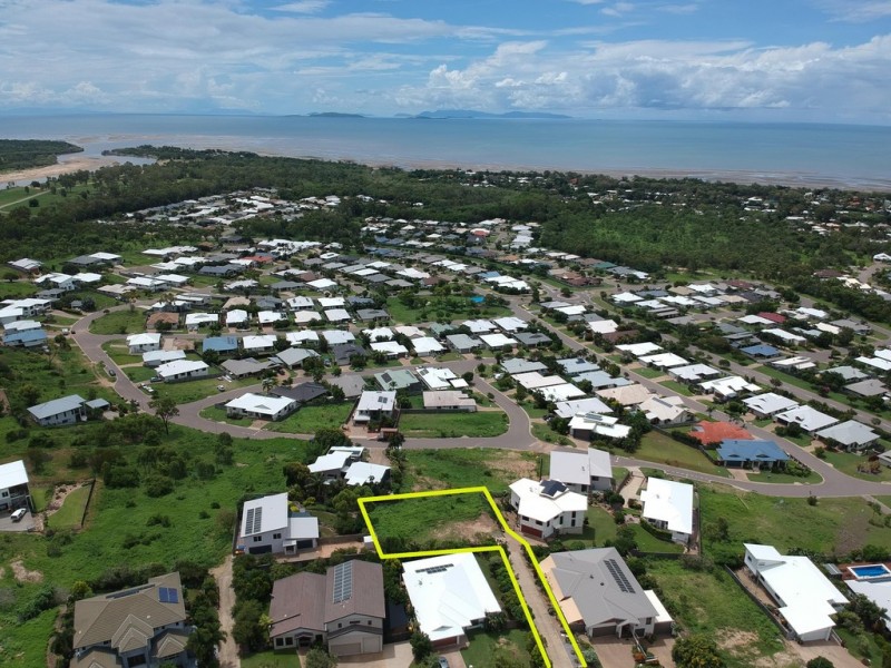 22 Britomart Street, Bushland Beach QLD 4818