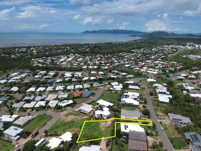 22 Britomart Street, Bushland Beach QLD 4818