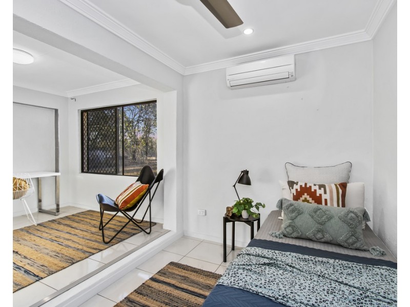 178 Mount Low Parkway, Mount Low QLD 4818