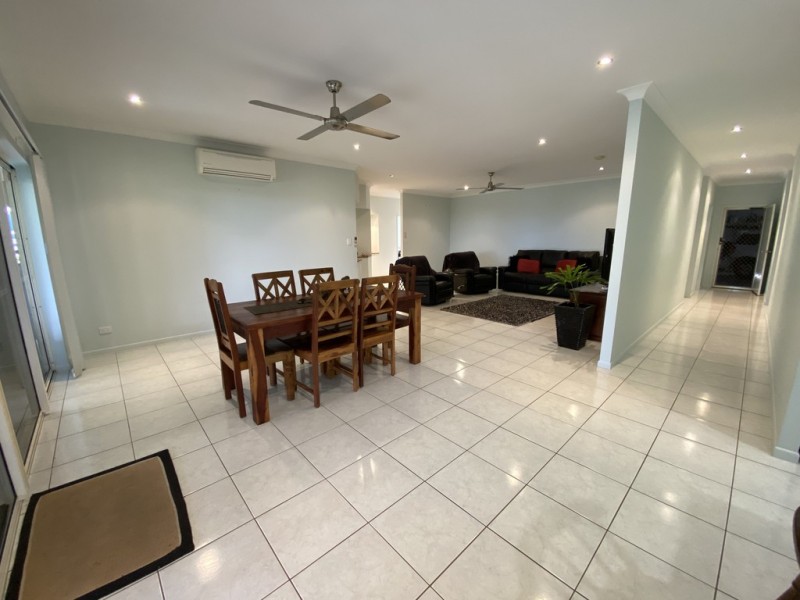 18 The Esplanade, Toolakea QLD 4818