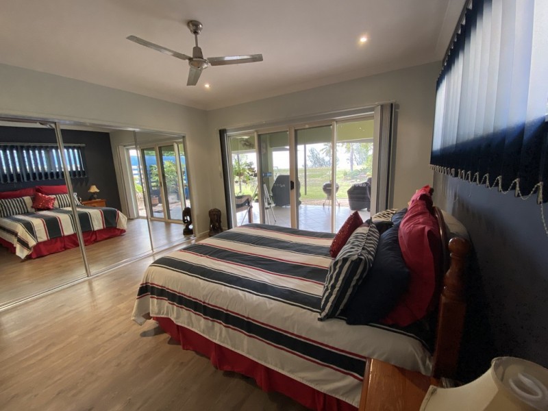 18 The Esplanade, Toolakea QLD 4818