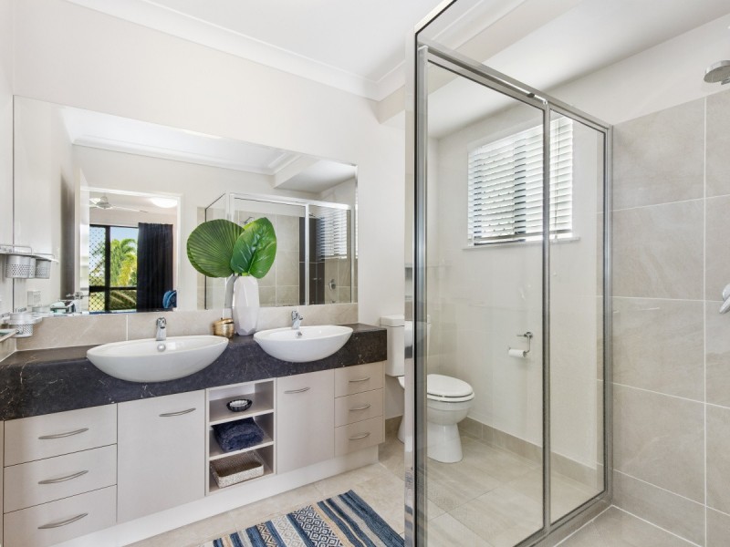 17 Nova Street, Mount Low QLD 4818