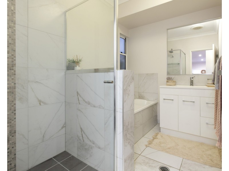 18 Savannah Chase, Burdell QLD 4818