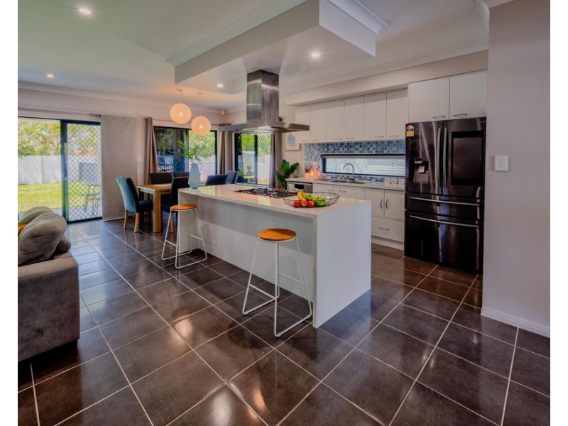 3 Huntsmans Crescent, Shaw QLD 4818