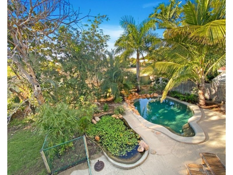 23 Manuka Court, Bushland Beach QLD 4818