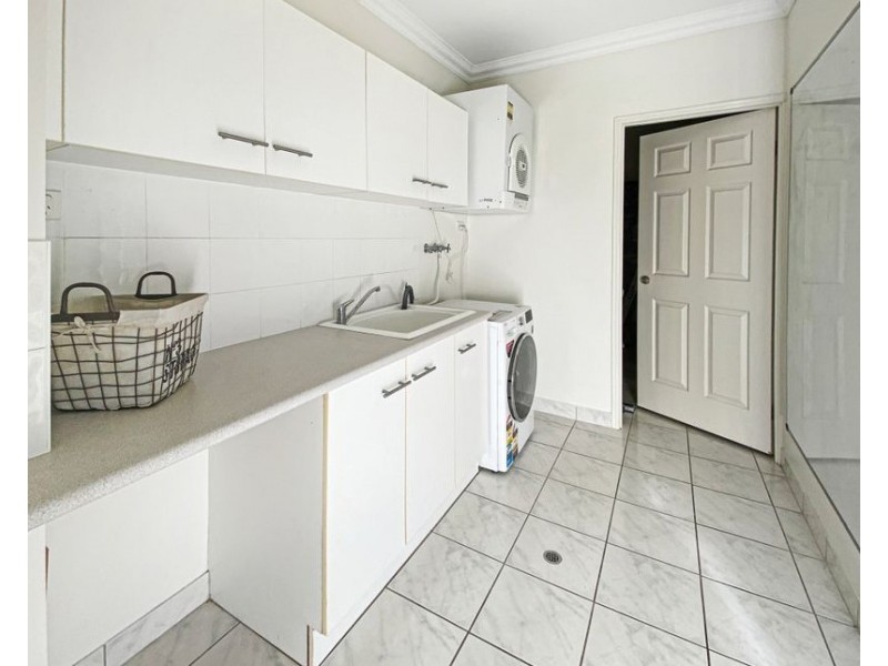 23 Manuka Court, Bushland Beach QLD 4818