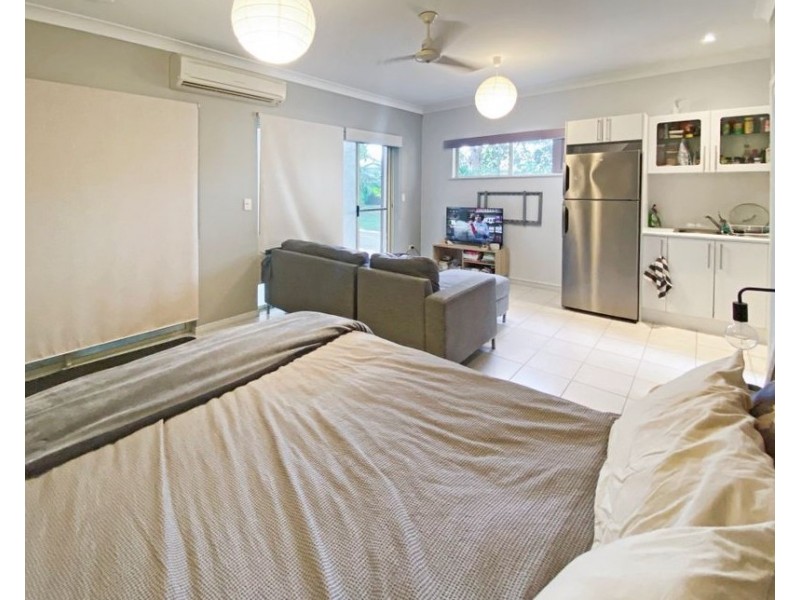 23 Manuka Court, Bushland Beach QLD 4818