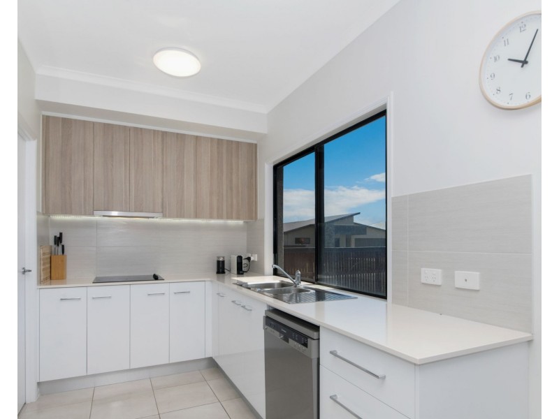 12 Nyota Street, Burdell QLD 4818