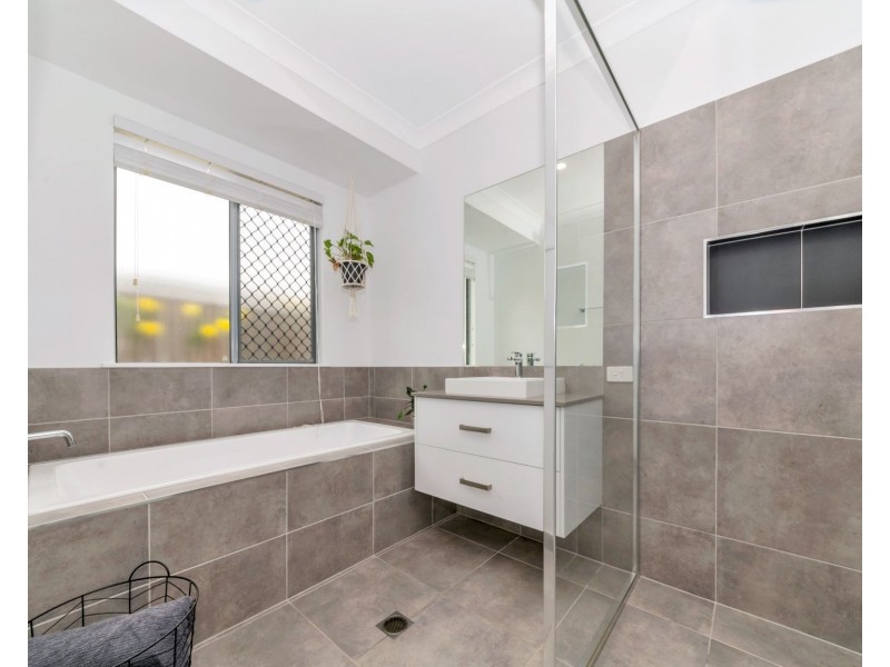 43 Cartier Circuit, Burdell QLD 4818