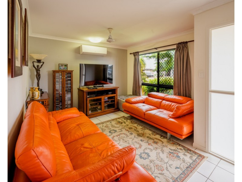 8 Sykes Close, Burdell QLD 4818