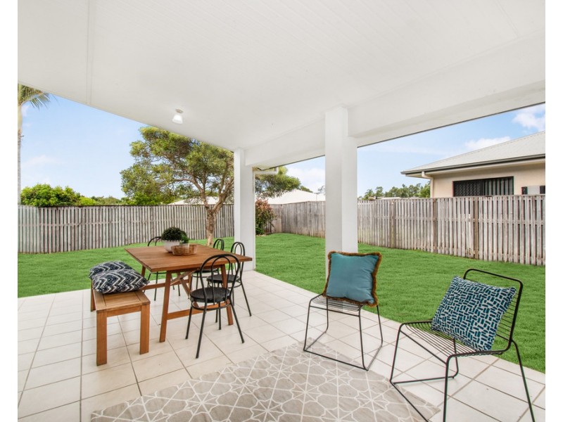 74 Woodwark Drive, Bushland Beach QLD 4818