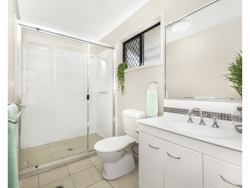 74 Woodwark Drive, Bushland Beach QLD 4818