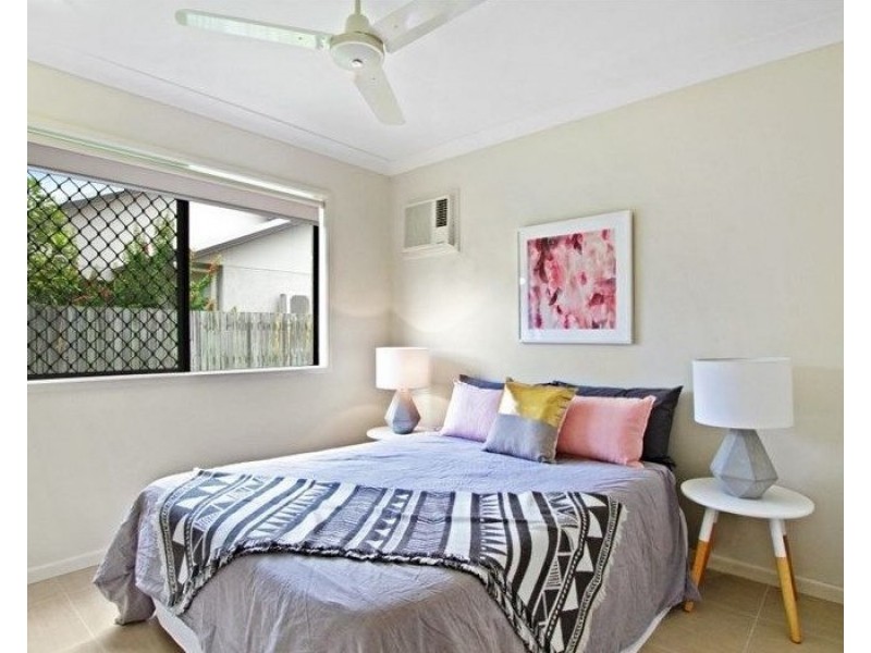 9 Dragon Flower Avenue, Mount Low QLD 4818