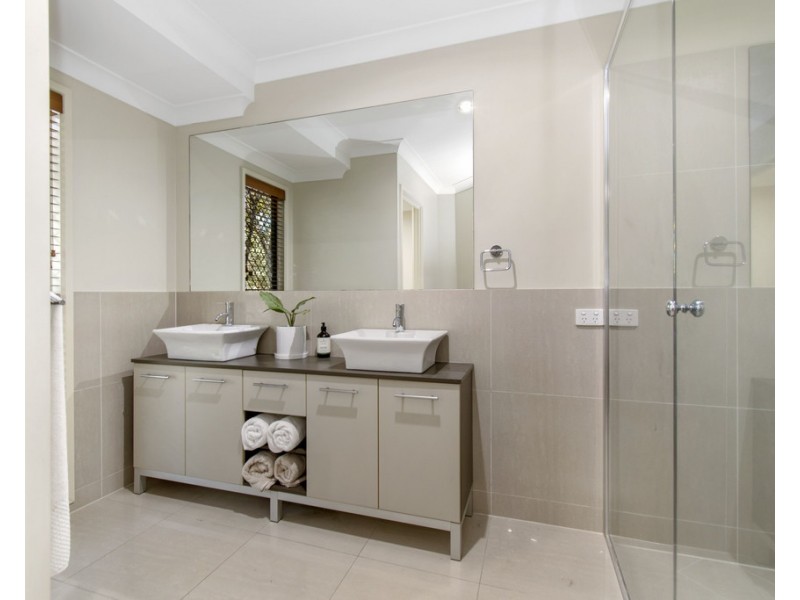 2 Goicoechea Drive, Bushland Beach QLD 4818