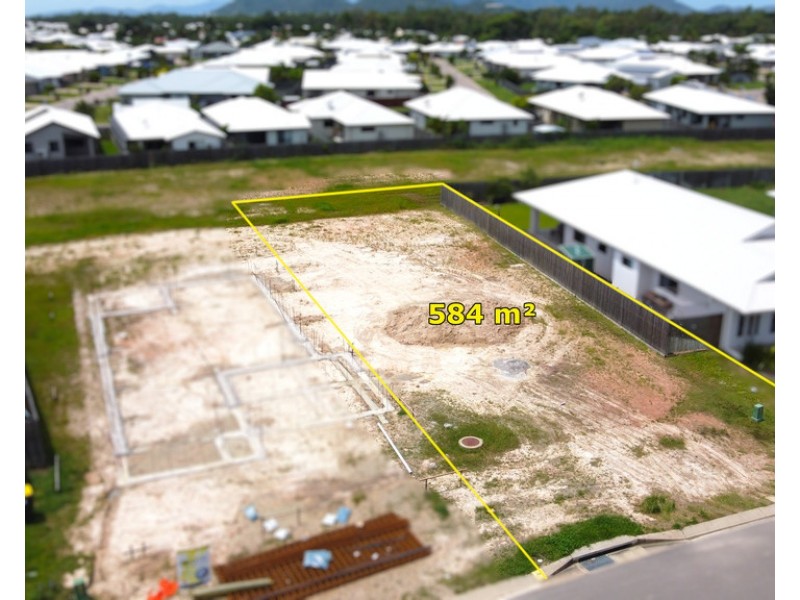 33 Tasman Circuit, Burdell QLD 4818