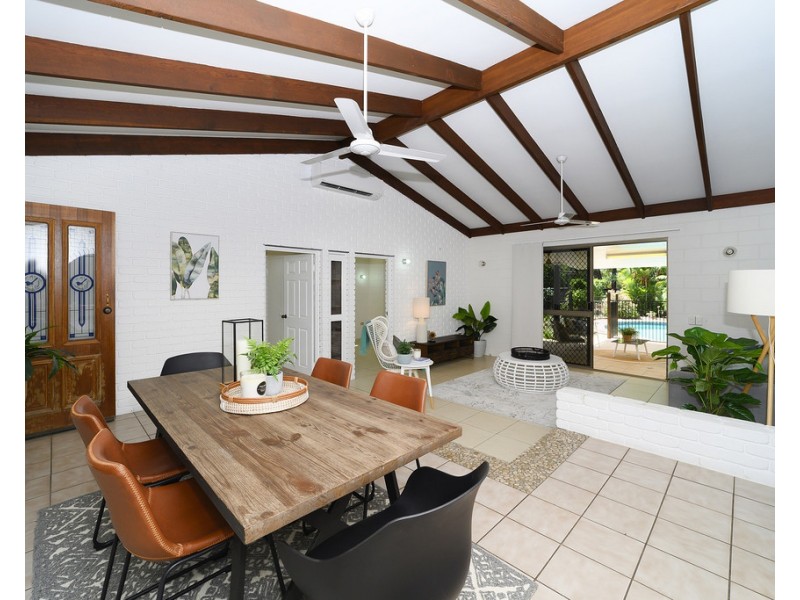 14 Sorrel Court, Bushland Beach QLD 4818