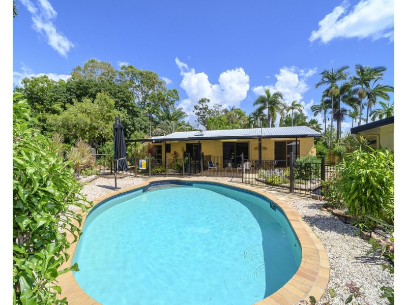 14 Sorrel Court, Bushland Beach QLD 4818