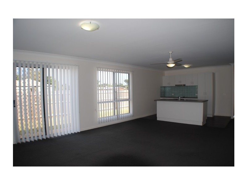 15 Hogg Street, Deeragun QLD 4818