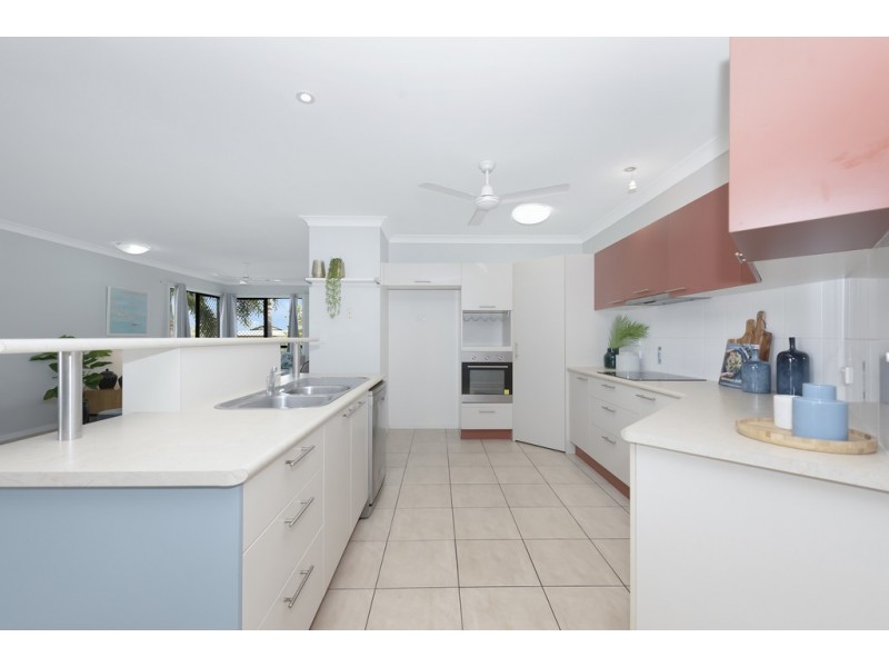 12 Baxendell Place, Bushland Beach QLD 4818