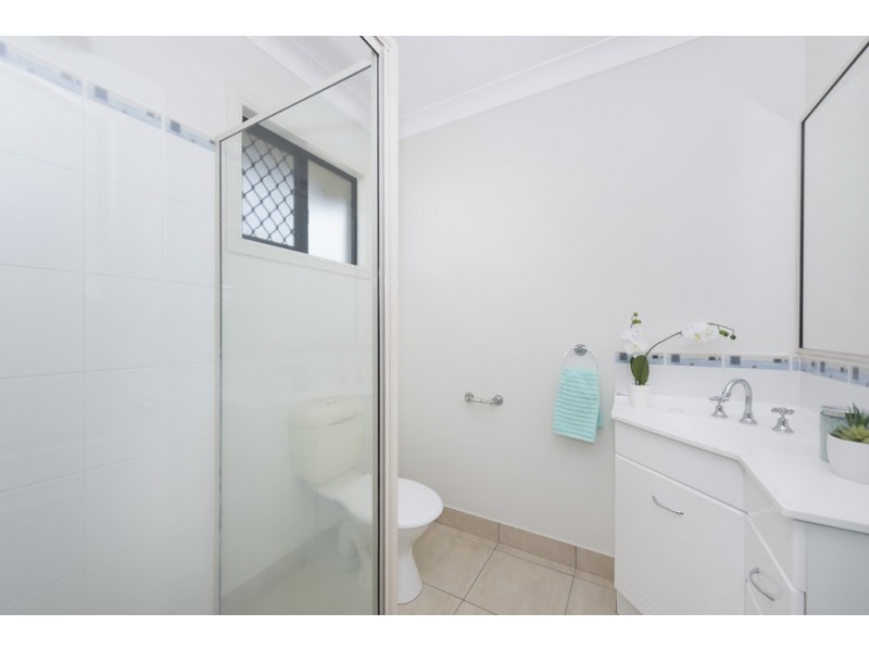 12 Baxendell Place, Bushland Beach QLD 4818