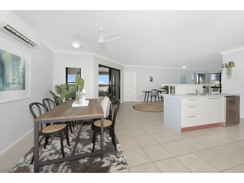 12 Baxendell Place, Bushland Beach QLD 4818