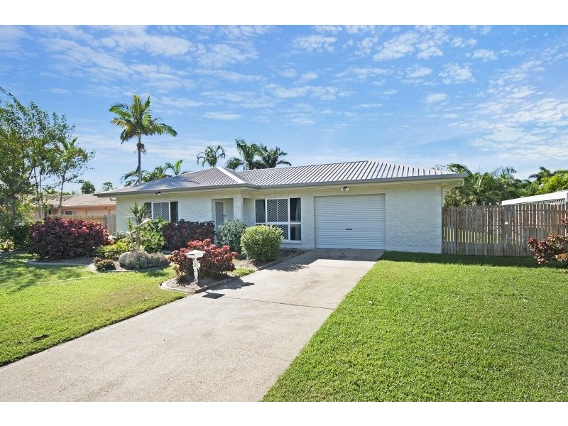 51 Marina Drive, Bushland Beach QLD 4818