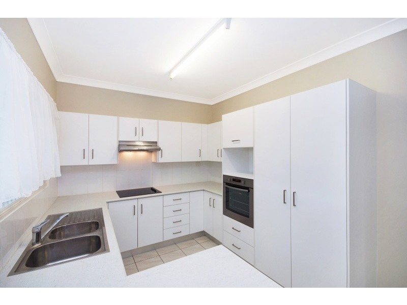 51 Marina Drive, Bushland Beach QLD 4818