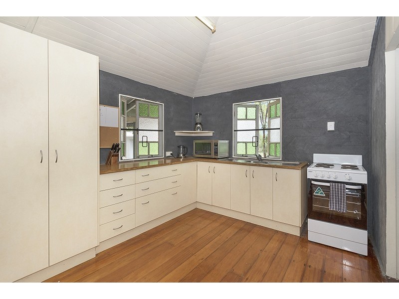 3 Bonnett Road, Mount Low QLD 4818