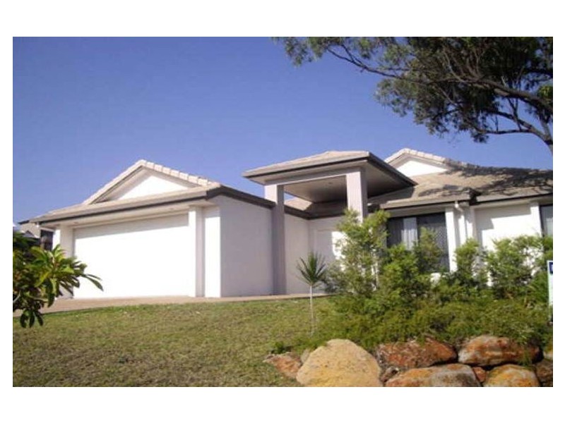 6 Platypus Street, Bushland Beach QLD 4818