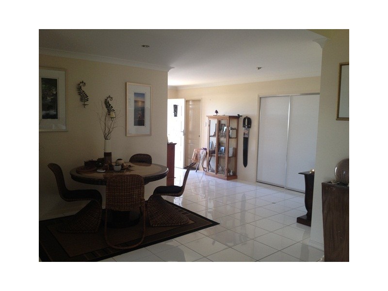 6 Platypus Street, Bushland Beach QLD 4818