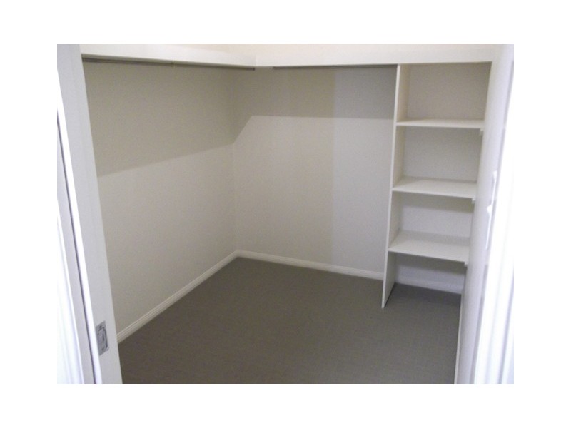 6 Platypus Street, Bushland Beach QLD 4818