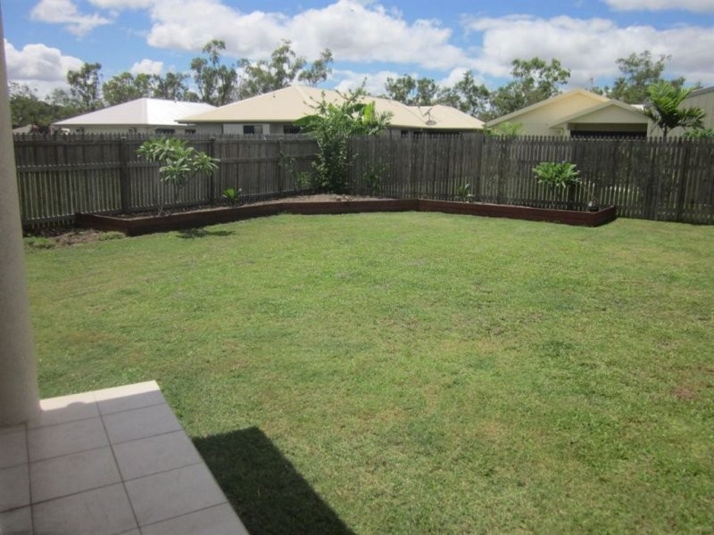 10 Lashmar Crescent, Deeragun QLD 4818