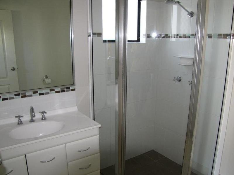 31 Hillock Crescent, Bushland Beach QLD 4818