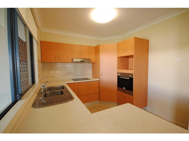 13 Keswick Street, Bushland Beach QLD 4818