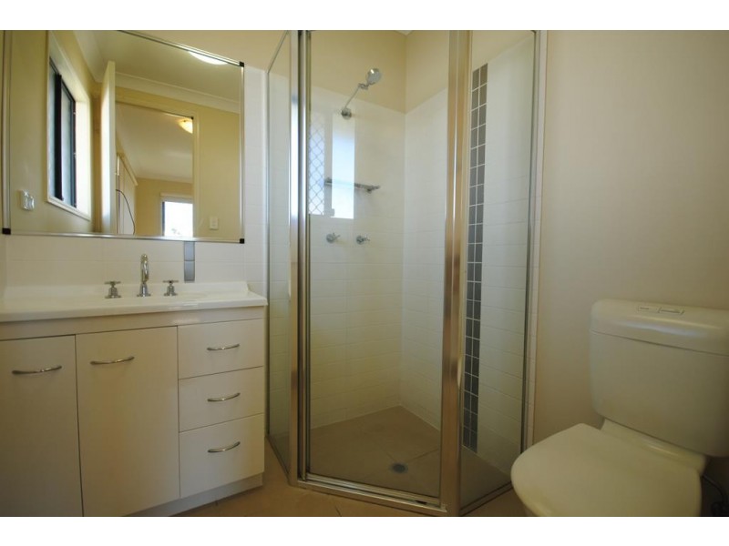 13 Keswick Street, Bushland Beach QLD 4818