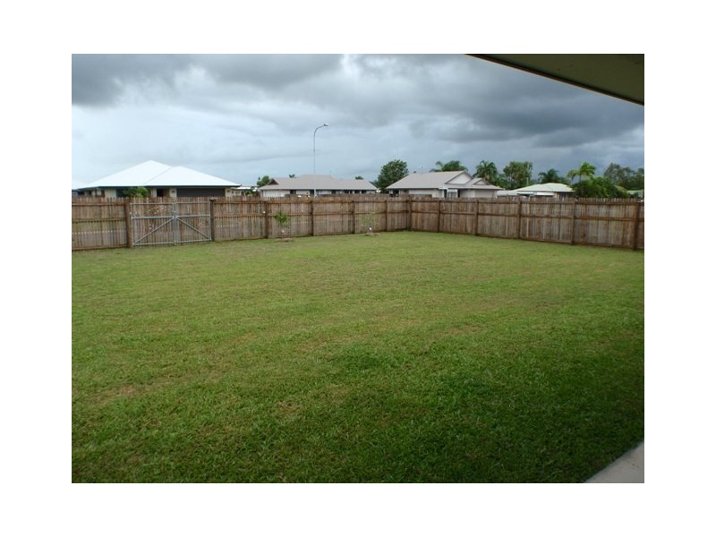 15 Cosette Court, Burdell QLD 4818